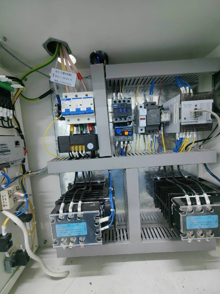 固态继电器与电力调解器区别？？？？？？