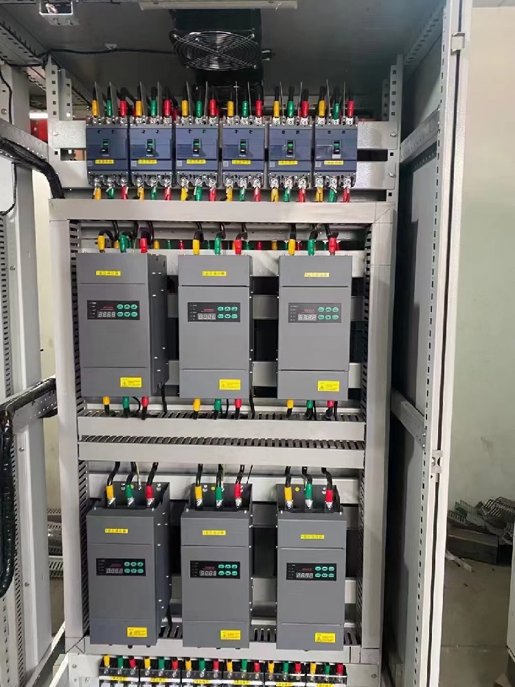 电力调解器能够遭受的最大过载电流是几多？？过载；；；；；；さ拇シ⒒剖窃跹？？