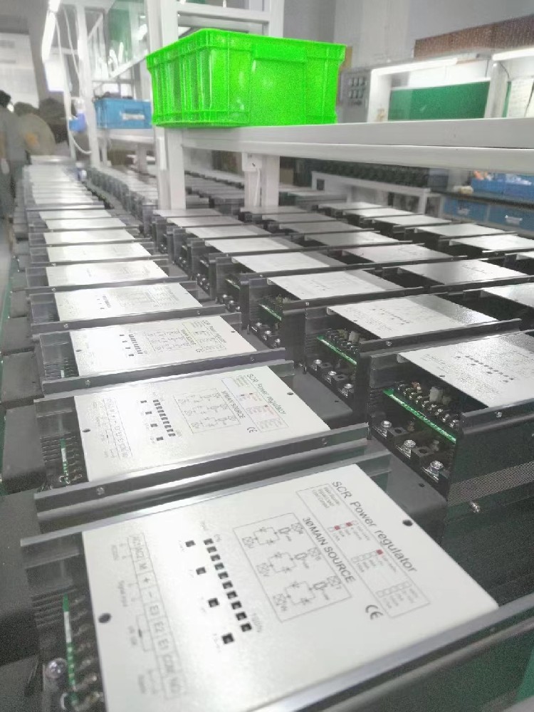 电力调解器怎样举行日常维护？？？维护周期是多久？？？有哪些易损部件需要按期替换？？？